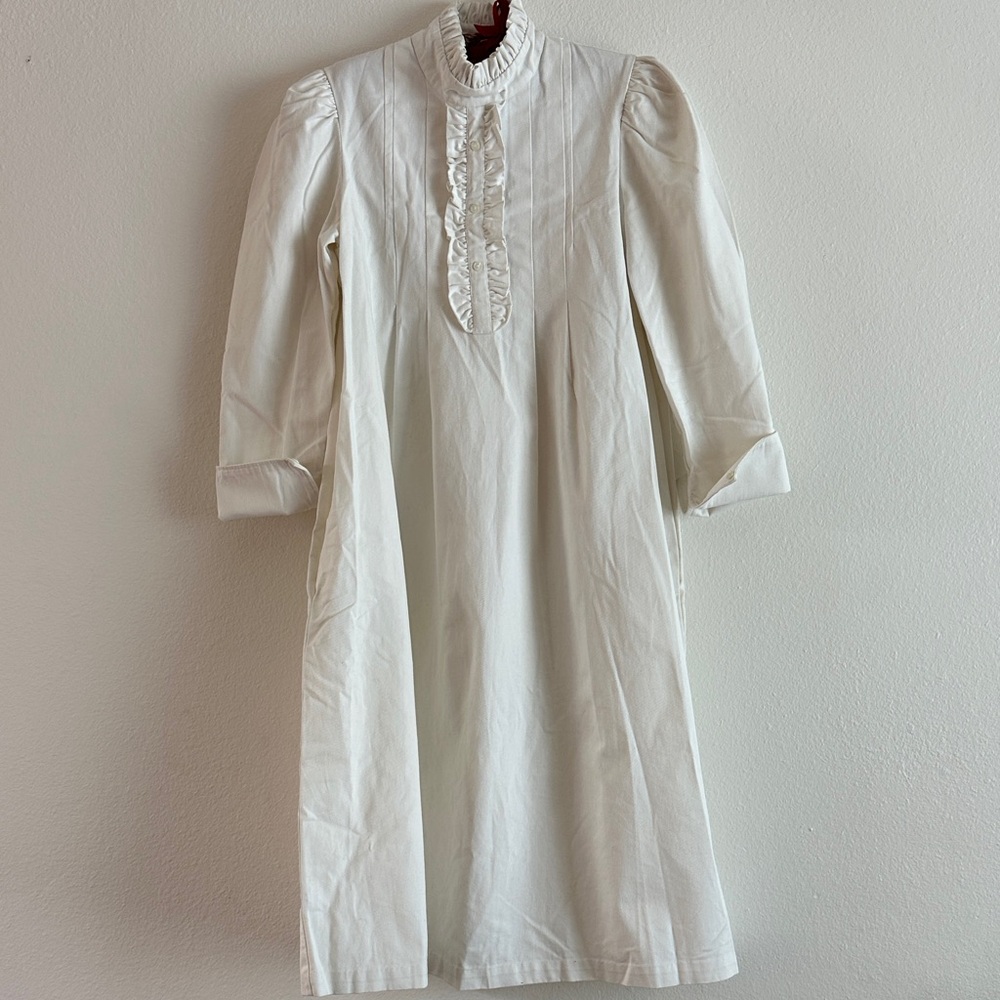 Clare V The Esme Dress - White Long Sleeve Ruffle-Front Dress